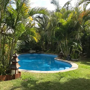 https://tallow-beach-motel.hotelsbyronbayaustralia.com